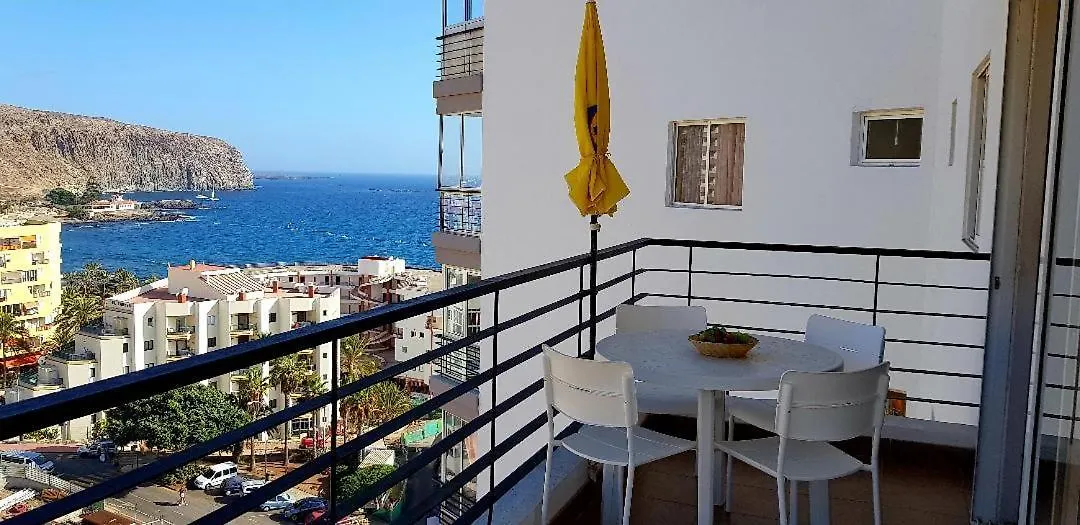 First Line, Upscale Apartment Los Cristianos! Free Parking Arona  0*, Arona (Tenerife)